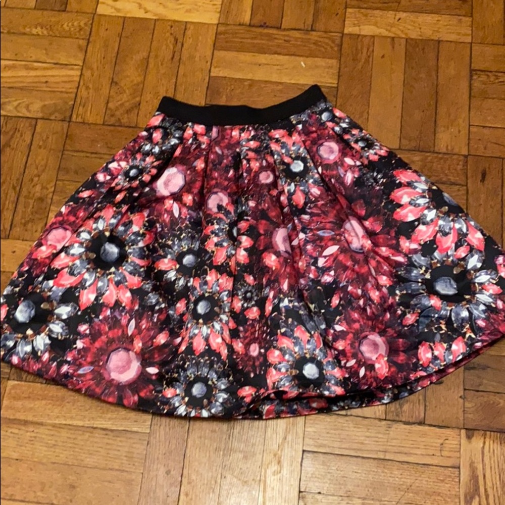 Gorgeous Ted Baker never worn satin skirt